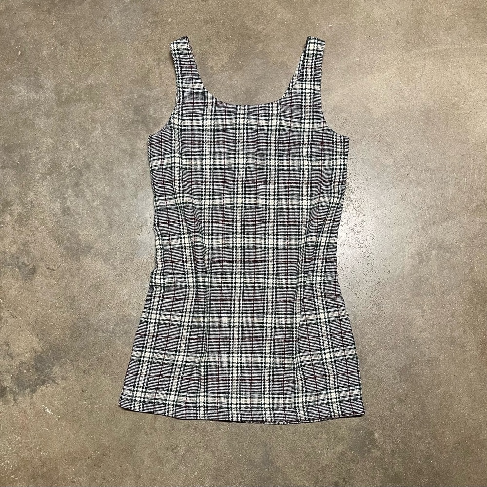 NFS - Picture 5 of 8